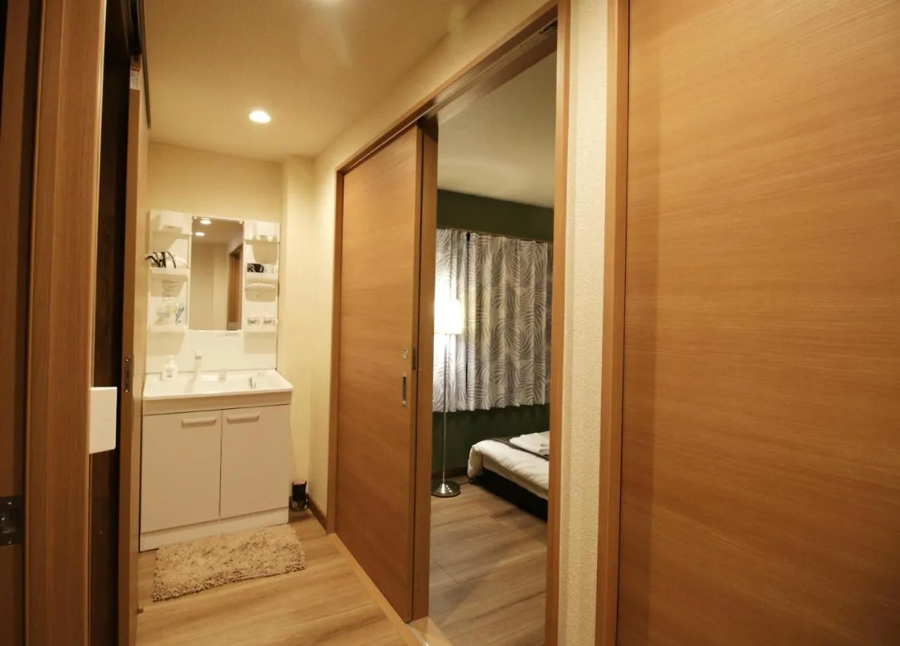 Uhome Ueno Apartment Tokyo 0*,